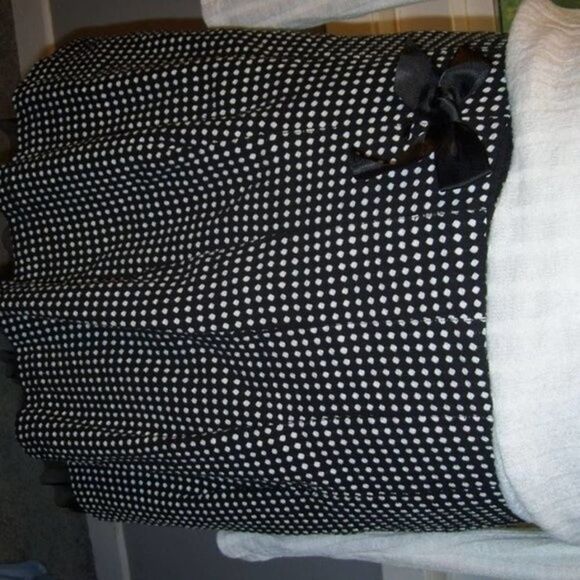 📦 Wrapper cute black, white polka dot skirt, ruffle, side black - Picture 6 of 13